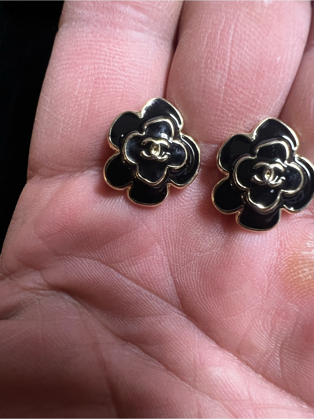 ChaneI Black Flower With Gold - Tone Stud Earrings For Pierced Ears NEW